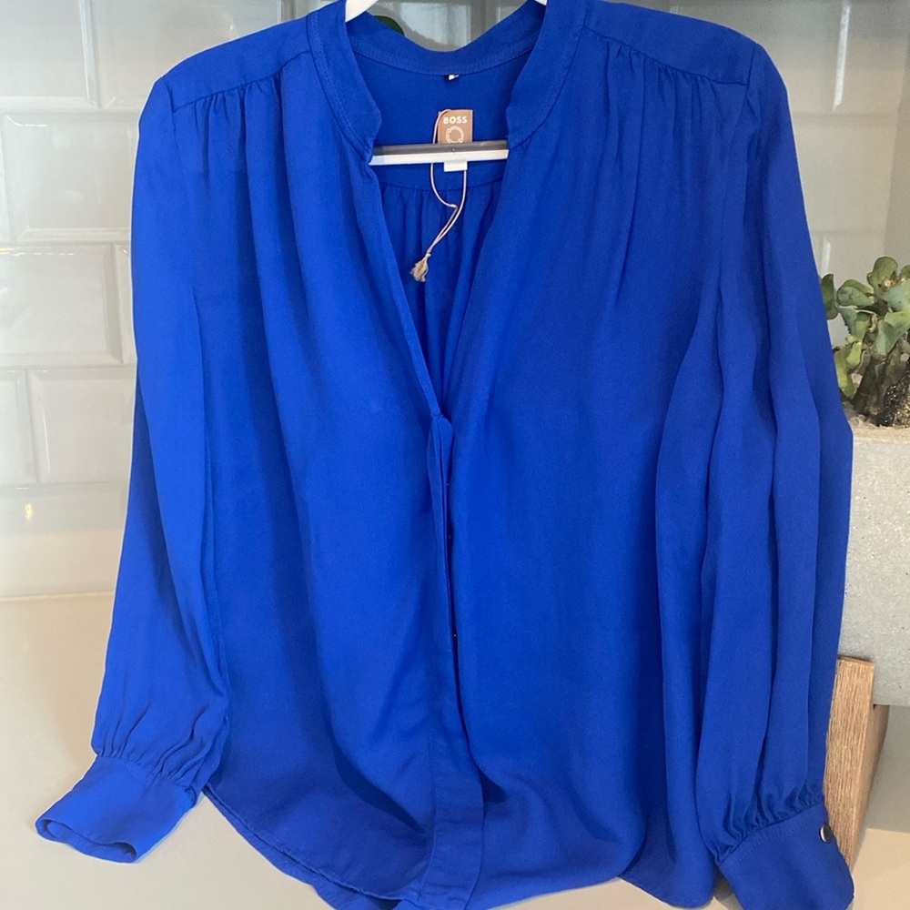 Boss blouse worn twice no marks like new
